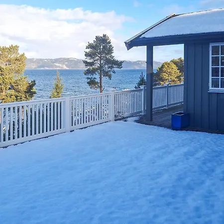 Stunning In Frosta With House Sea View * Rota